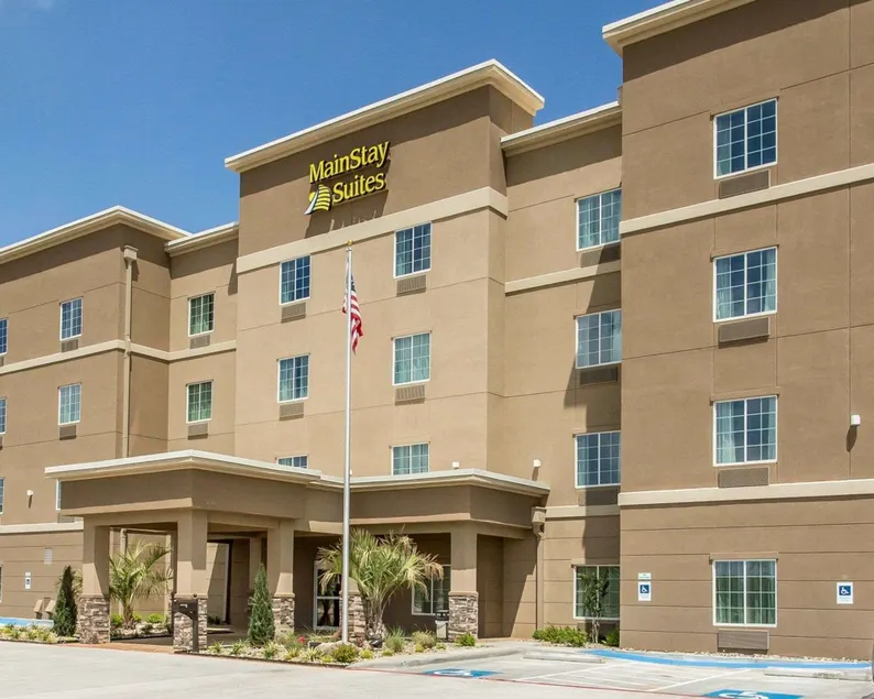 MainStay Suites Midland - Image 1