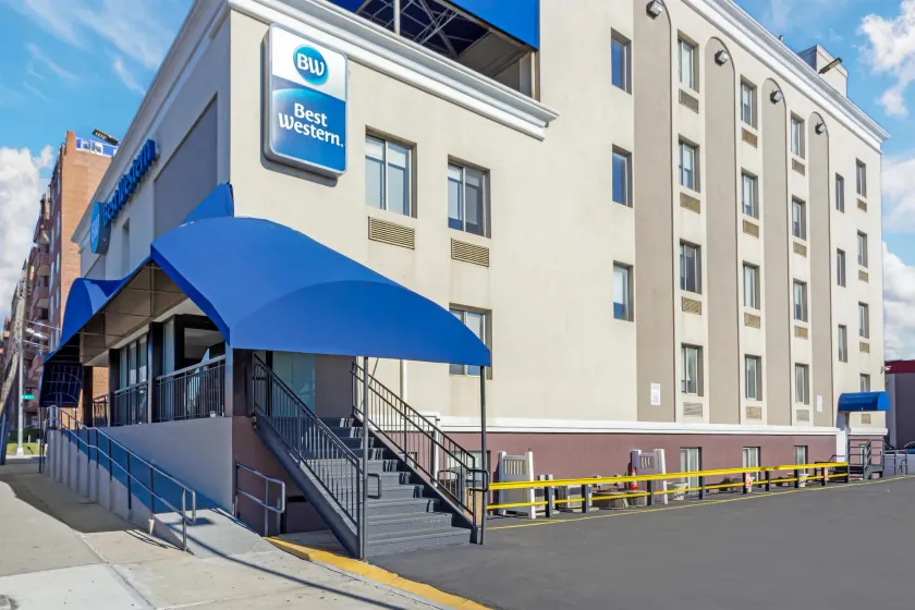 Best Western Jamaica Inn - Image 1