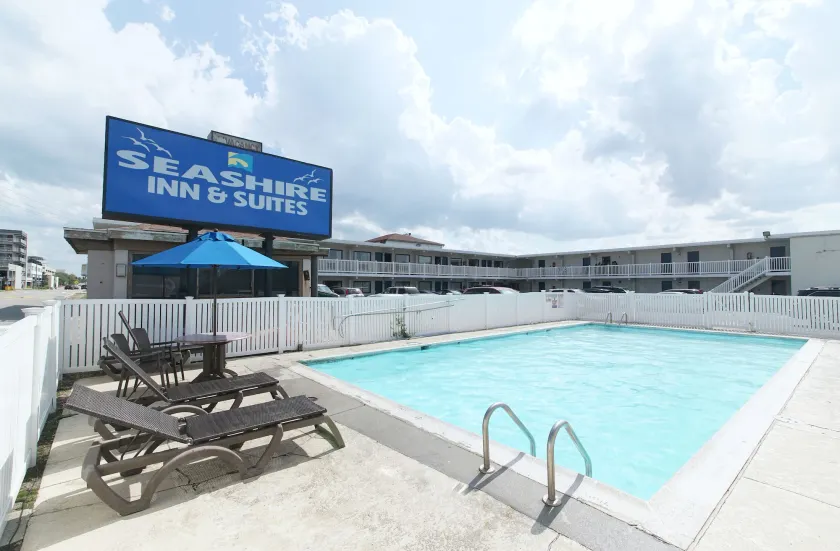 Seashire Inn & Suites - Image 1