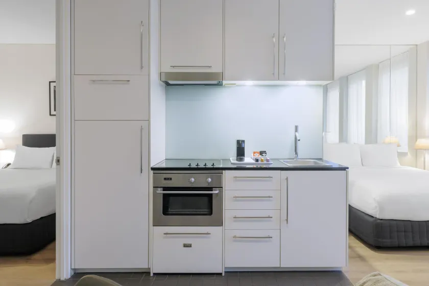 Oaks Melbourne on Collins Suites - Image 1