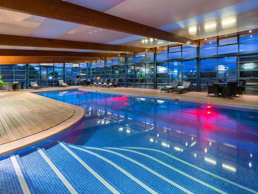 Novotel Canberra - Image 1