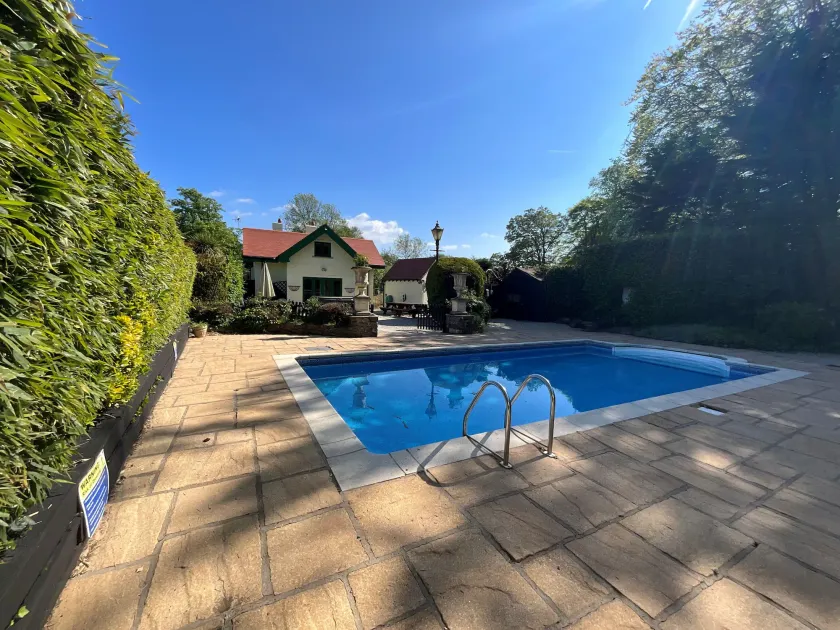 Hafod Lodge - Image 1