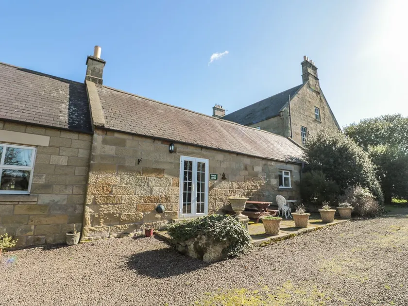 Holly Cottage - Image 1