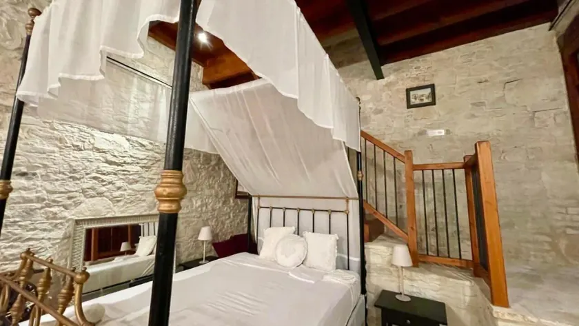 Juliet Suite by TrulyCyprus - Zimmer