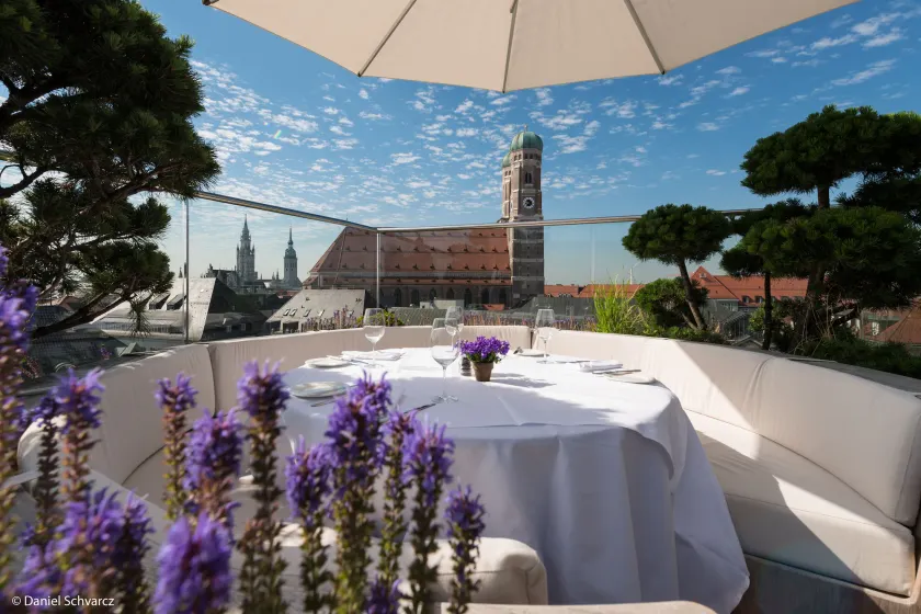 Hotel Bayerischer Hof - Image 1