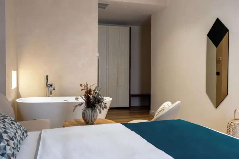 Golden City Boutique Hotel Tirana - Image 1