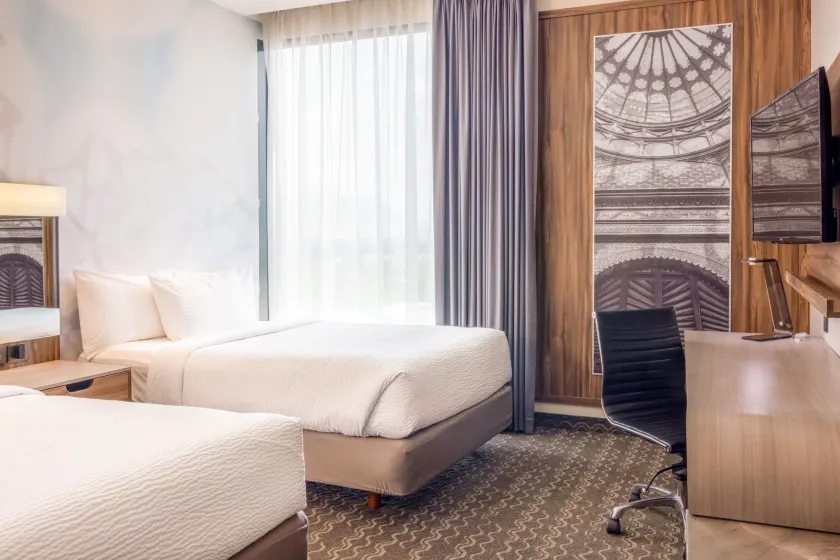 Courtyard by Marriott Mexico City Vallejo - Image 1