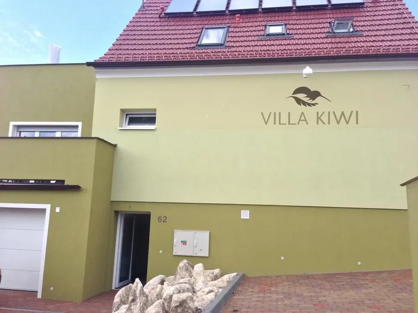 Villa Kiwi - Image 1