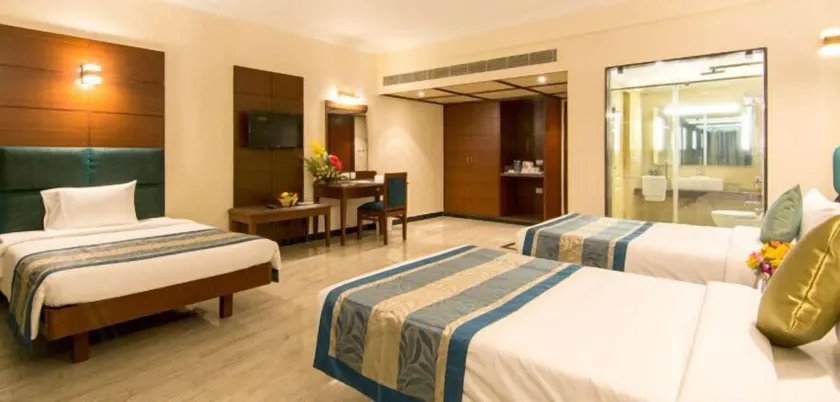 Shenbaga Hotel And Convention Centre - Image 1