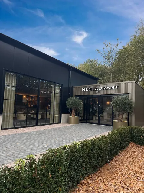 Hotel van der Valk Spier Dwingeloo - Image 1