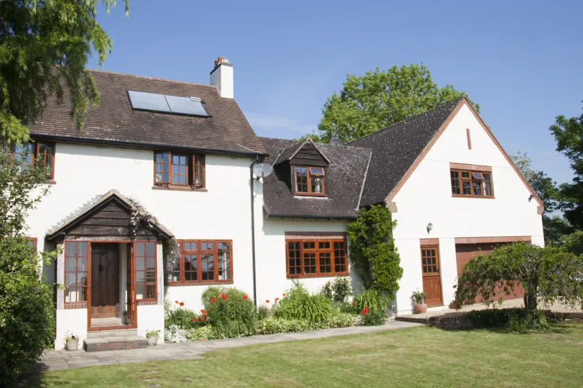 Larkrise Cottage Bed And Breakfast - Image 1
