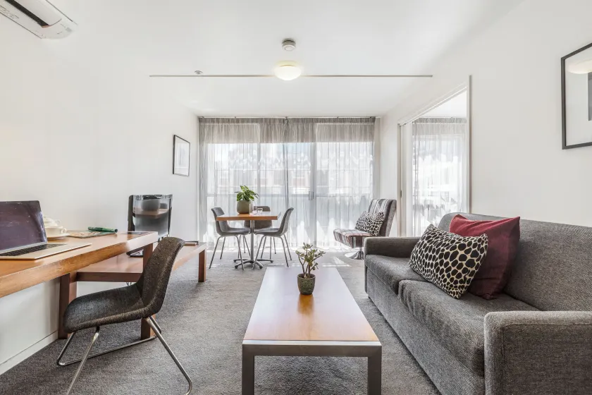 Punthill Apartment Hotel - Little Bourke - Image 1