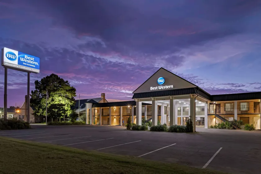 Best Western of Alexandria Inn & Suites & Conference Center - Image 1