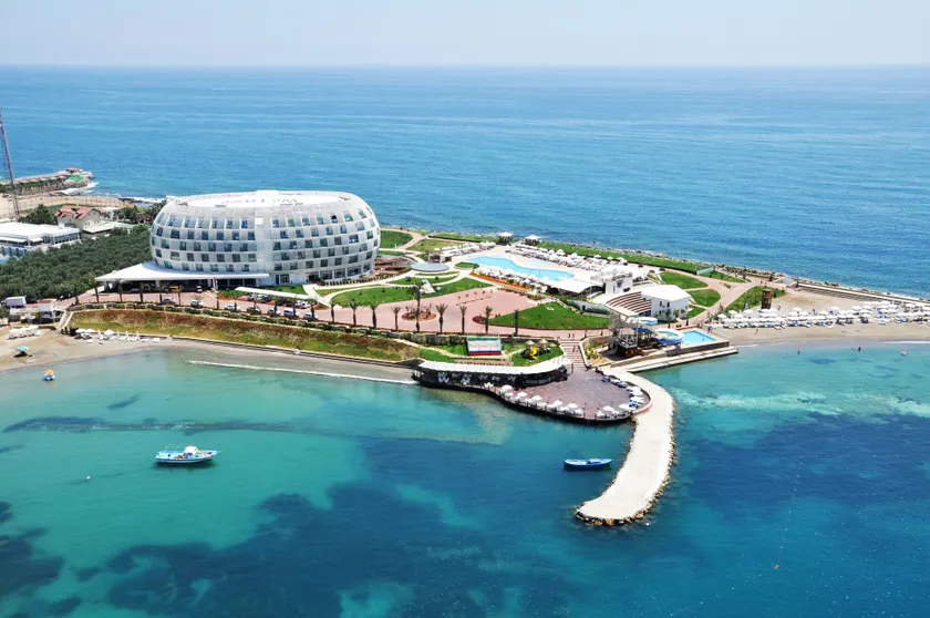 Gold Island Selected Hotel - Image 1