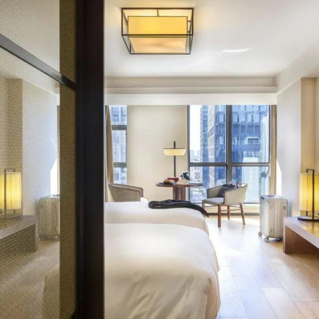 SSAW Boutique Hotel Ningbo CBD - Family Friendly & Business Travel - Image 1