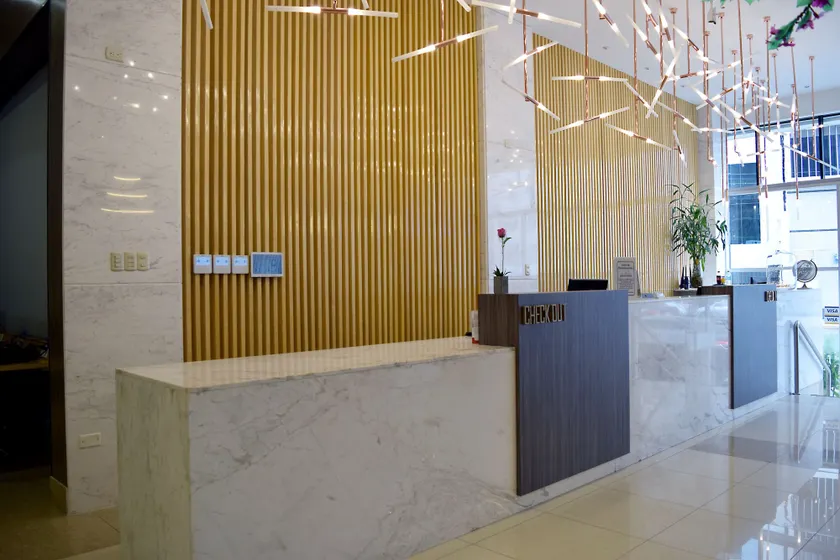 Gran Mundo Hotel & Suites - Image 1