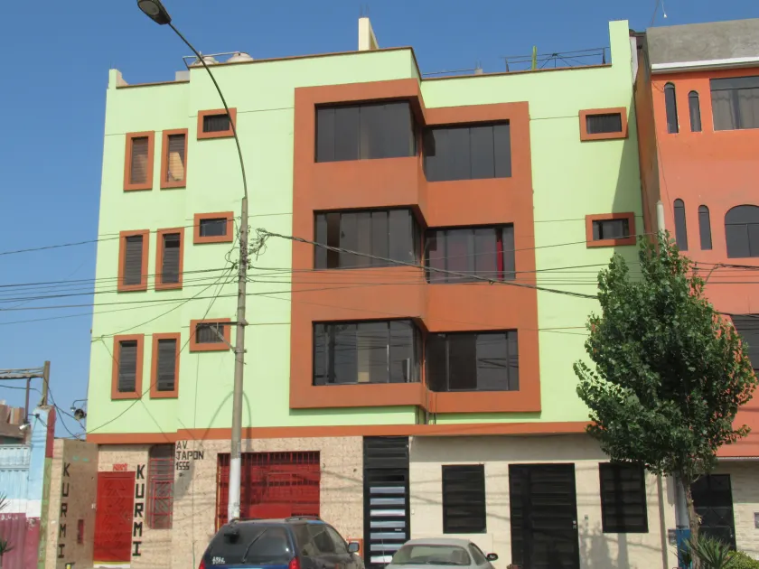 Kurmi Hostel Lima Airport - Image 1