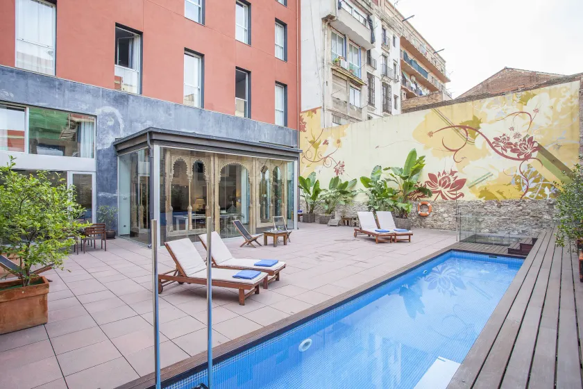 Hotel Onix Liceo - Image 1