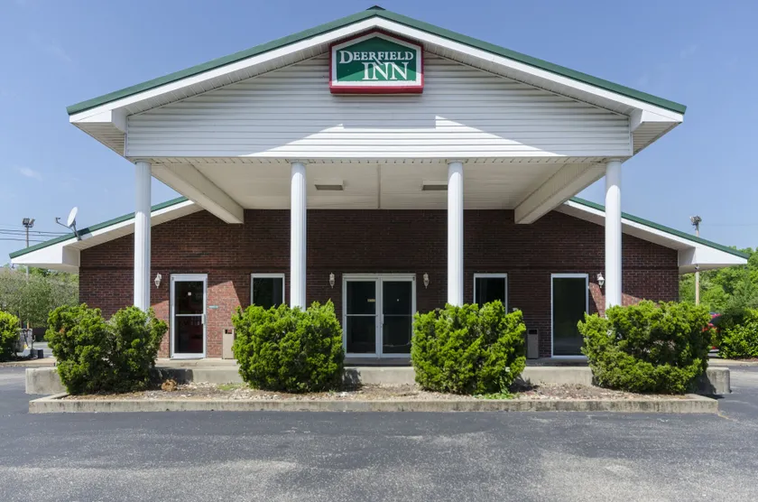Deerfield Inn - Image 1