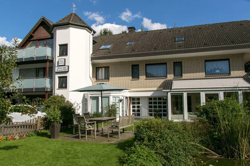 Haus am Wasserfall - Image 1