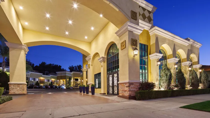 Best Western Woodland Hills - Image 1