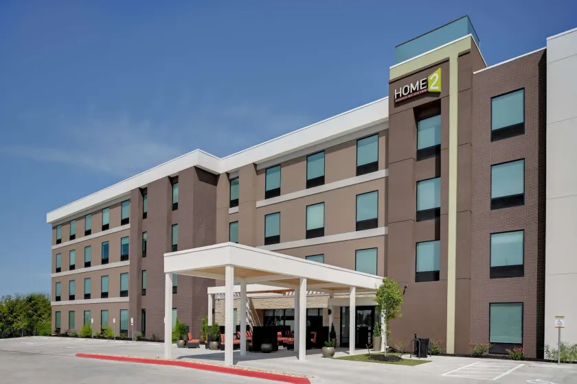 Home2 Suites Temple - Image 1