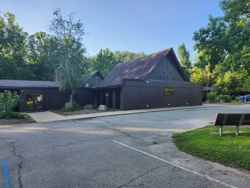 Montauk Lodge - Image 1
