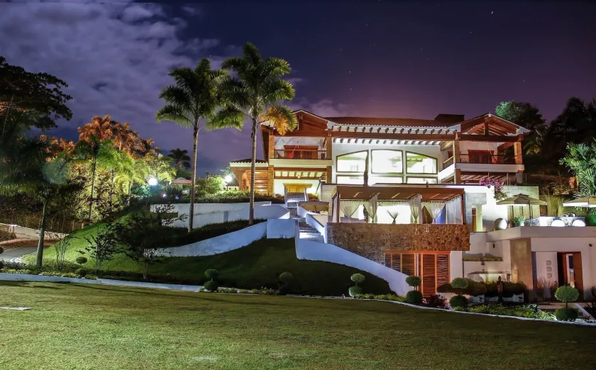 Visus Hotel Boutique & Spa - Image 1