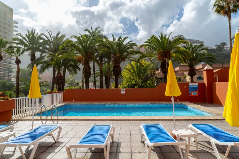 Apartamentos Alta - Image 1