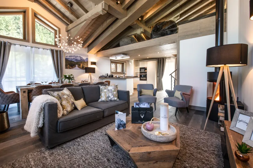  Canyon Lodge by Alpine resorts - Image 1