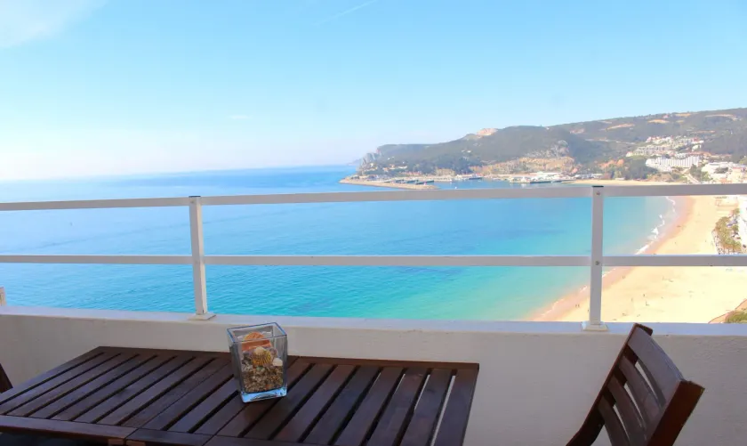 Akisol Sesimbra Beach III - Image 1
