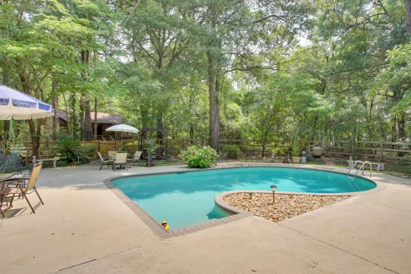 Golfer's Getaway: Hephzibah Home w/ Pool Access - Image 1