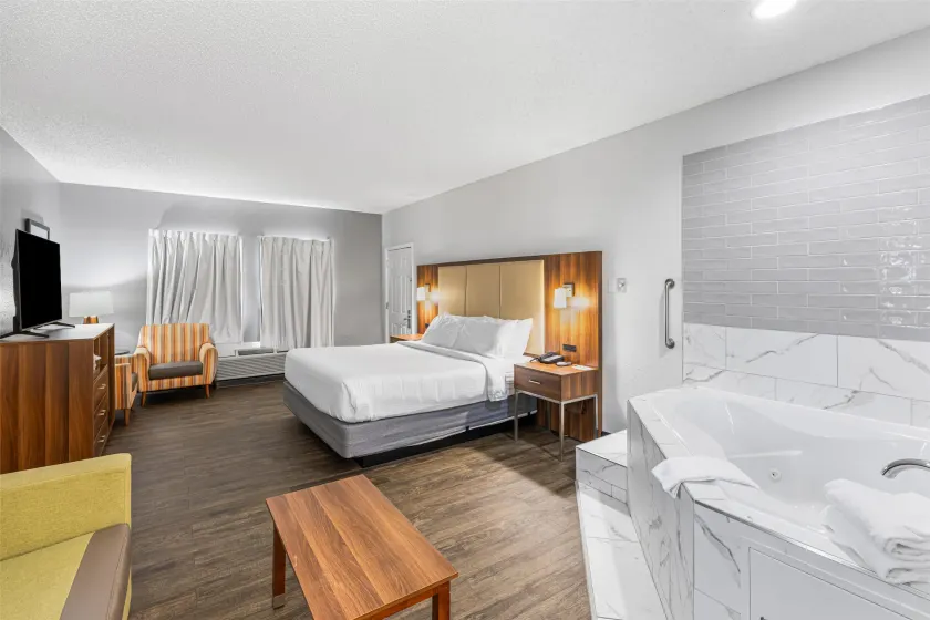 SureStay Hotel by Best Western Helen Downtown - Image 1