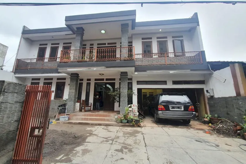 OYO 94118 Homestayque Syariah - Image 1