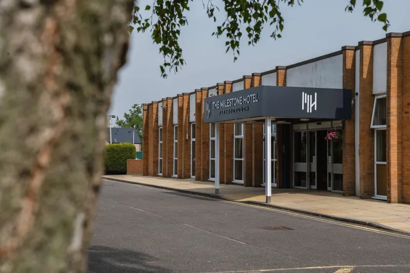 The Milestone Hotel, Peterborough Cambridgeshire, Sure Collection by Best Western - Image 1