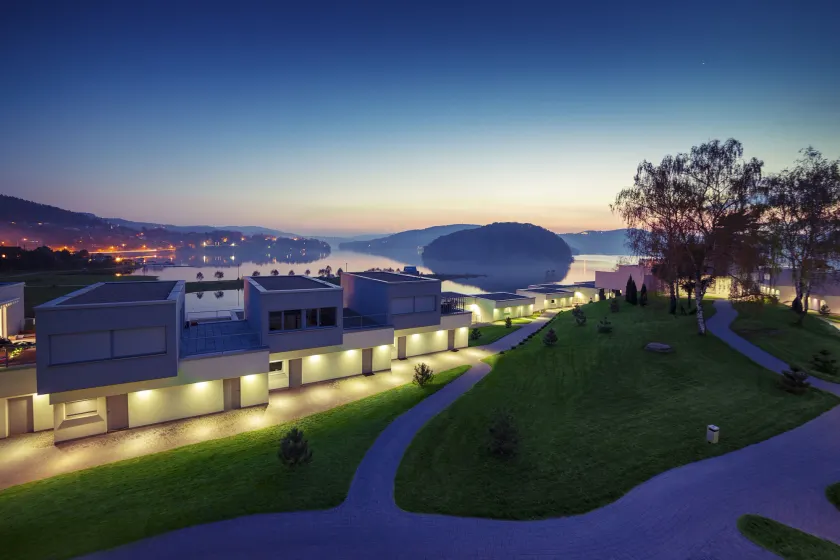 Lemon Resort Spa - Image 1