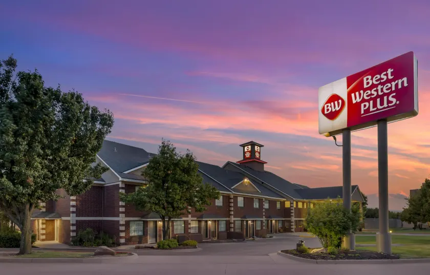 Best Western Plus Oklahoma City Yukon - Image 1