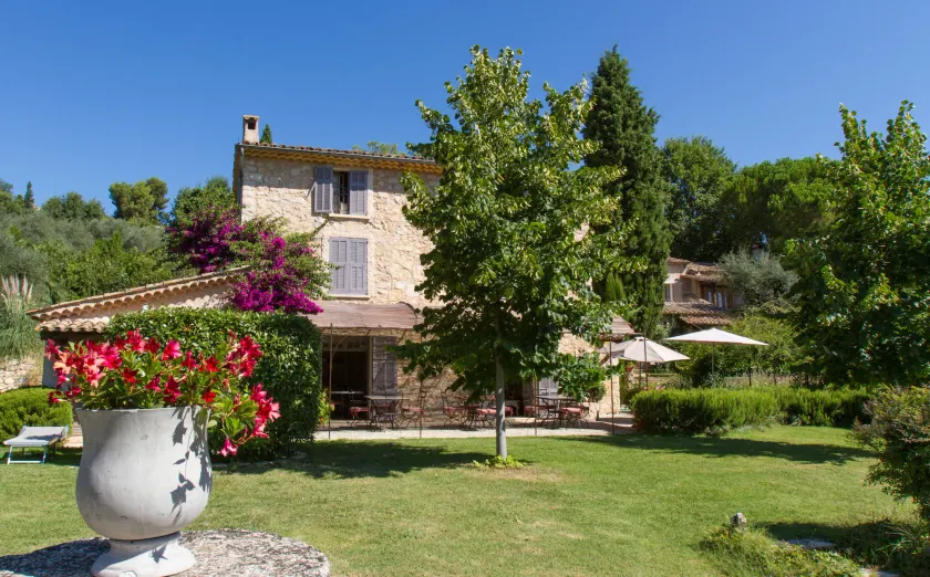 Hôtel du Clos Le Rouret - Image 1