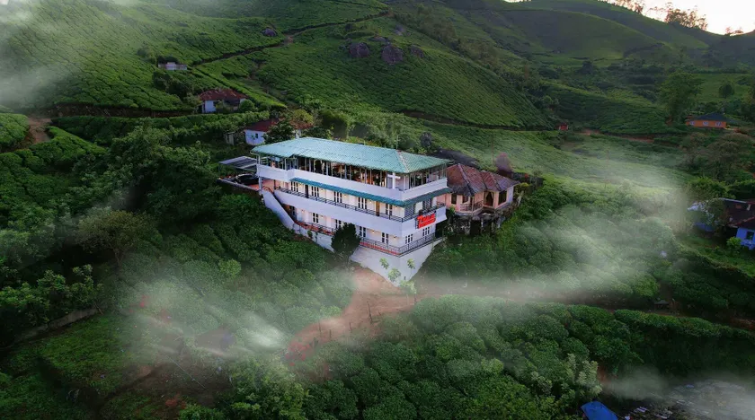 7 Malai Residency - Image 1
