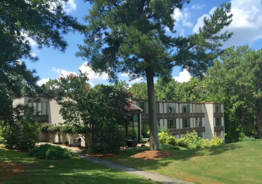 The Inn at Houndslake - Image 1