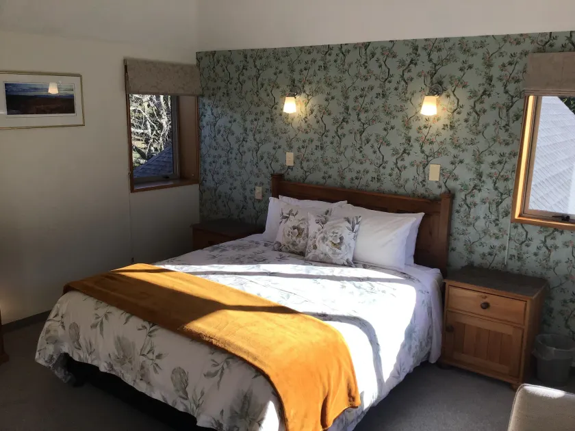 Woodland Glen Lodge B&B - Image 1