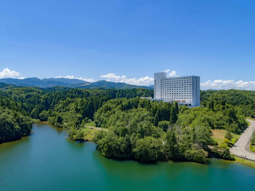 Mercure Toyama Tonami Resort & Spa - Image 1