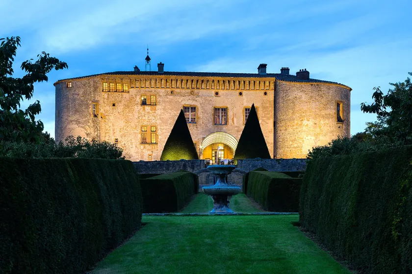 Château De Bagnols - Image 1
