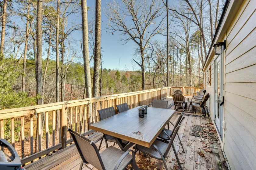 Steps to Lake Keowee: Secluded Seneca Sanctuary! - Image 1