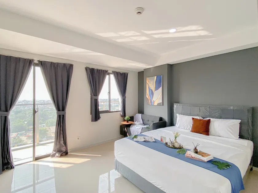 Cozy Studio Daan Mogot City Apartment - Image 1