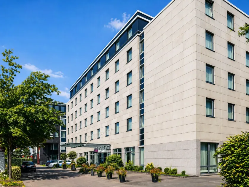 Sunday Hotel Düsseldorf City Nord - Image 1
