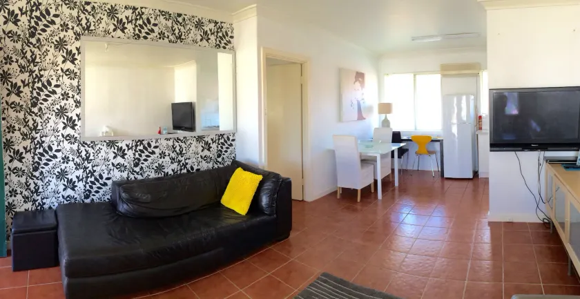 Luna Apartments - Image 1