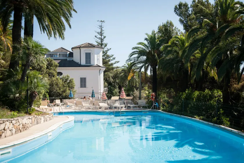 Residence RTA Villa Marina - Image 1