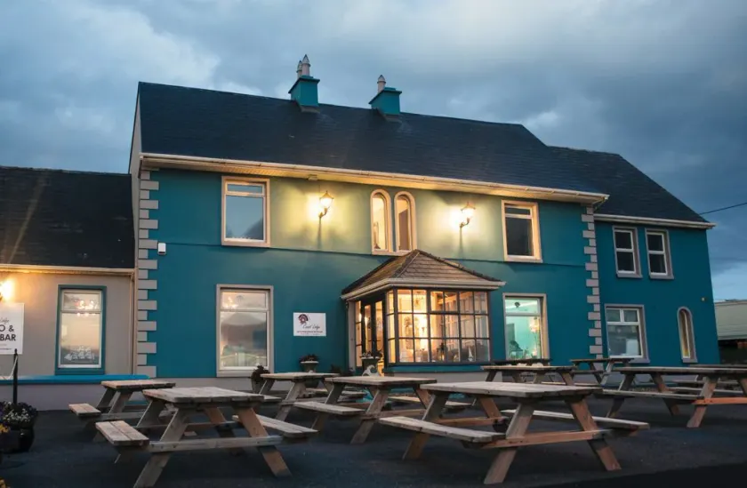 Coast Lodge - Image 1