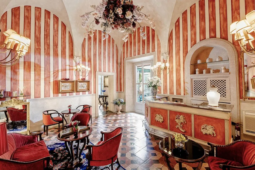 Hotel Palazzo dal Borgo - Sittområde i lobbyn
